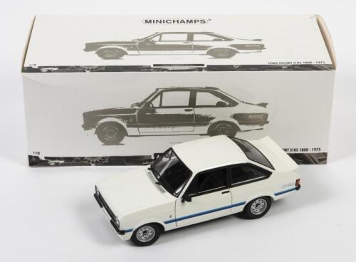 ESCORT: A limited edition 1:18 scale Minichamps Ford Escort II RS 1800-1975, limited edition 1/660, in fitted box, without styrofoam box