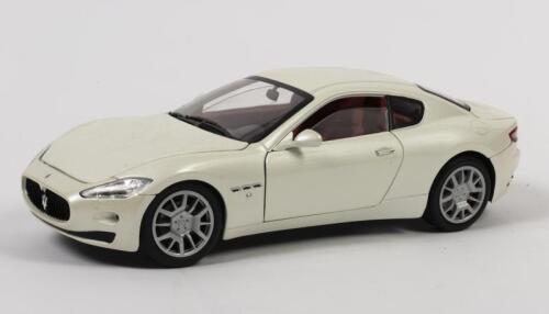 MASERATI: A 1:18 scale Mondo Motors Maserati Gran Turismo hard top, cream livery, with openable hood, doors and boot, diecast, no box