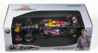 RENAULT: A 1:18 scale Minichamps F1 Renault RB8 as raced by Mark Webber in 2012, #2, Red Bull Racing team, in fitted box