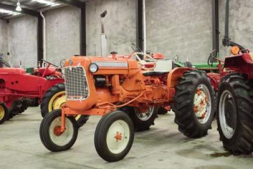 1961 ALLIS-CHALMERS D10 TRACTOR