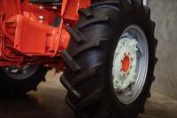 1963 ALLIS-CHALMERS D15 TRACTOR - 30