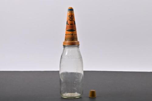 GOLDEN FLEECE: A one quart glass oil bottle with NOS Golden Fleece 50 grade tin pourer and cap
