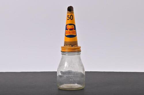 GOLDEN FLEECE: A one pint glass oil bottle with NOS Golden Fleece 50 grade tin pourer
