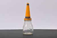 GOLDEN FLEECE: A one pint glass oil bottle with NOS Golden Fleece 50 grade tin pourer - 2