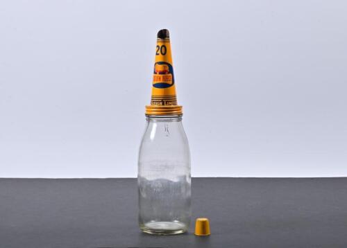 GOLDEN FLEECE: An early 1960s one quart glass oil bottle with NOS Golden Fleece 20 tin oil pourer with dust cap