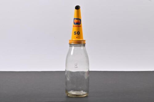 GOLDEN FLEECE: A 1960s one quart glass oil bottle with NOS Golden Fleece 50 tin oil pourer