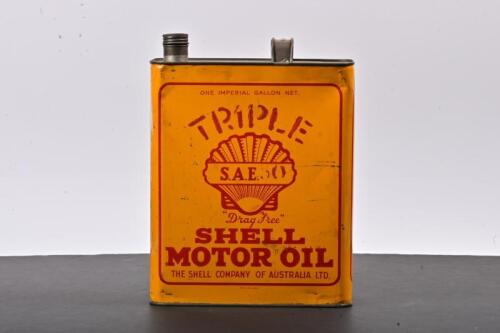 SHELL: A late 1930s one gallon Triple SAE 50 "Drag Free" Shell motor oil tin, marked to lower middle "Dom Can Melb"