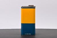 GOLDEN FLEECE: A one gallon HD Motor Oil 30 one motor oil tin, marked to side "HC Sleigh" - 3