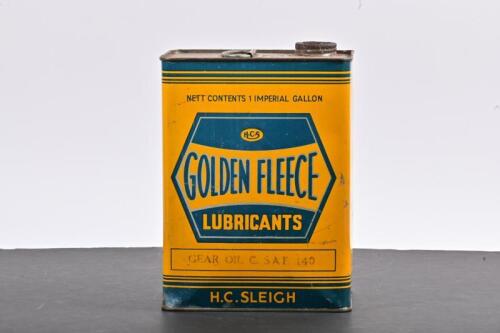 GOLDEN FLEECE: A late 30s/early 40s one imperial gallon Golden Fleece Gear Oil C SAE 140 oil tin