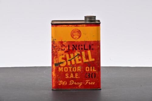 SHELL: A circa 1950s one imperial quart Shell Single SAE 30 drag free oil tin