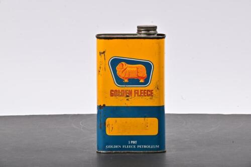 GOLDEN FLEECE: A one pint Golden Fleece Firezone oil tin, marked to front "Golden Fleece Petroleum"