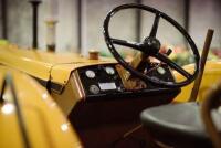 1962 MINNEAPOLIS-MOLINE G704 TRACTOR - 5