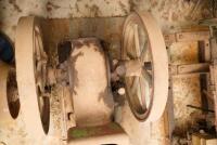 STATIONARY ENGINE: two-wheel axle, cast wheels - 7