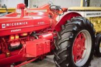1953 McCORMICK-DEERING SUPER WD-9 TRACTOR - 5