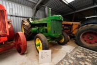1952 John Deere Tractor R - 3