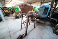 Circa 1925 Sunshine Corn Grinder - 3