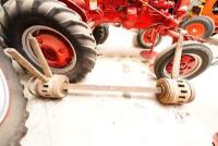 A Metal axle with wooden wheel hubs&nbsp; - 4