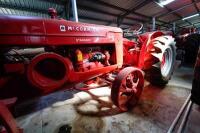 1947 McCormick International W9 Tractor - 9