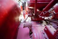 1947 McCormick International W9 Tractor - 19