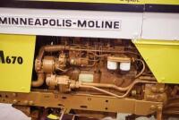 1966 MINNEAPOLIS-MOLINE M-670 TRACTOR - 12
