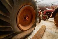 1952 Oliver 90 Tractor - 9