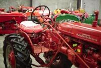 1954 FARMALL 100 TRACTOR - 9
