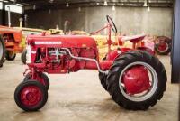 1959 MCCORMICK FARMALL CUB TRACTOR - 2
