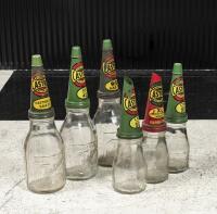 CASTROL: An early Castrol Wakefield oil bottle rack with six embossed bottles including three quart and three pint glass bottles - 2