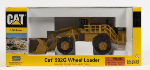 CATERPILLAR: A 1:50 scale Norscot CAT 992G wheel loader diecast model, NIB