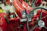 1959 INTERNATIONAL HARVESTER 660 TRACTOR - 11