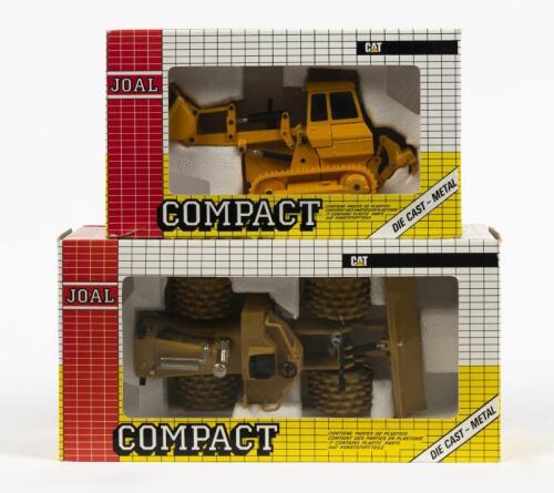 CATERPILLAR: Two scale Joal diecast models, a 1:50 scale CAT 825B compactor and a 1:70 scale CAT 955L track type loader, NIB