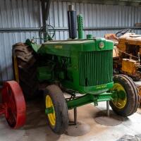 1952 John Deere Tractor R - 2