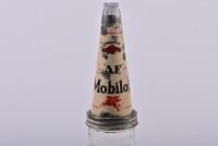 MOBILOIL: A nice early double sided Mobil Oil 'Gargoyle' 6-bottle garage rack set with bottles and pourers - 10