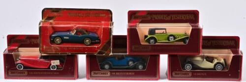 SPORT CARS: Five 1:38 scale Matchbox Sport Cars as BMW 507, Mercedes Benz SS, MG TC, Stutz Bearcat, Mercedes Benz 540K, models of yesteryear, in fitted box