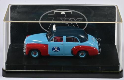 HOLDEN: A 1:43 scale Trax Holden 48/215 Sedan in 1948, RSL Taxis, TR15F, in perspex case