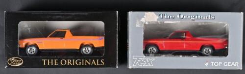 SANDMAN: Two 1:43 scale Trax Holden HX Sandman UTE released in 1976, TR46/TR22B, in fitted box