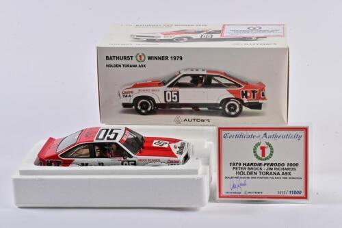 TORANA: A 1:18 scale Autoart Holden Torana A9X as raced by Brock/Richards in 1979 Hardie Ferodo 1000, with signed COA by Brock numbered 3215/11000, #05, roof signed by Richards, in fitted box, box faded (SALEROOM NOTICE)