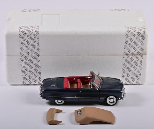 FORD: A 1:24 scale Franklin Mint Precision Models Ford Convertible 1949, with roof including, in fitted box