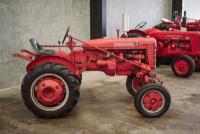 INTERNATIONAL HARVESTER TRACTOR - 2