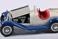 MODELS: Two models, including a 1:18 scale Bburago 1932 Alfa Romeo and a 1:24 scale Franklin Mint 1938 Alvis - 4