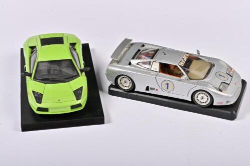 BUGATTI/LAMBORGHINI: Two 1:18 scale Bugatti by Majorete and Lamborghini Aventador fabricated unknown, mounted on timba and plastic base, no box