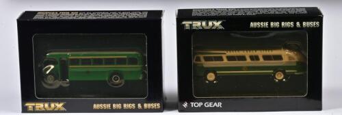 COMMERCIAL BUS: Two 1:76 scale Trux COMMERCIAL Bus Ansair Flxible Clipper 1954 and Leyland Tiger TS8 single bus, TX15F/TX12, in fitted box