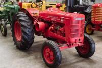 1944 McCORMICK-DEERING W-4 TRACTOR