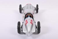 MERCEDES-BENZ: A 1:18 scale CMC Mercedes-Benz W125 1937 (M-052). Limited Edition 2827/3000 - 4
