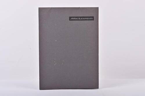 McLAREN F1 LM: A McLAREN F1 LM/GTR Press Kit. McLAREN F1, F1 GTR, F1 LM technical data
