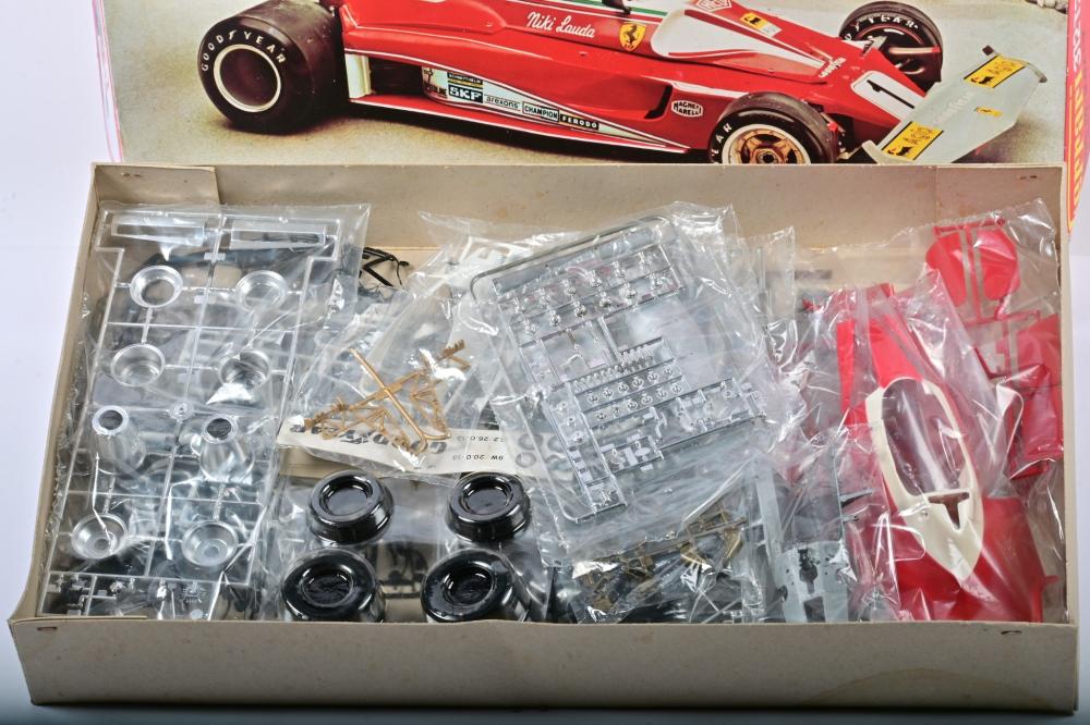 Protar Ferrari 312 T2 /Modello 159-1:12｜模型/プラモデル www