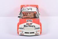 COMMODORE: A limited edition 1:18 scale Classic Carlectables Holden VK Commodore as race by Harvey/Parson in 1984 Bathurst 1000, #25, in fitted box - 2