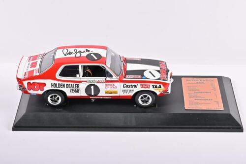 PETER BROCK: A limited edition 1:18 scale Biante Holden LJ Torana GTR XU-1 as raced by Peter Brock, roof signed by Brock, plastic base with a tribute plate to Brock 661/6000, windshield broken, in fitted box, box faded