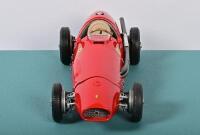 500 F2: A 1:18 scale CMC Ferrari 500 F2 (1953) Der Doppelweltmeister (M-056).Numbered '0250' - 9