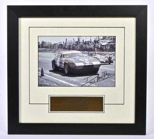 HOBBS: A black and white picture of David Hobbs driving a Ferrari 365 GTB/4 Sebring 12 Hours 1972. David Hobbs signature
